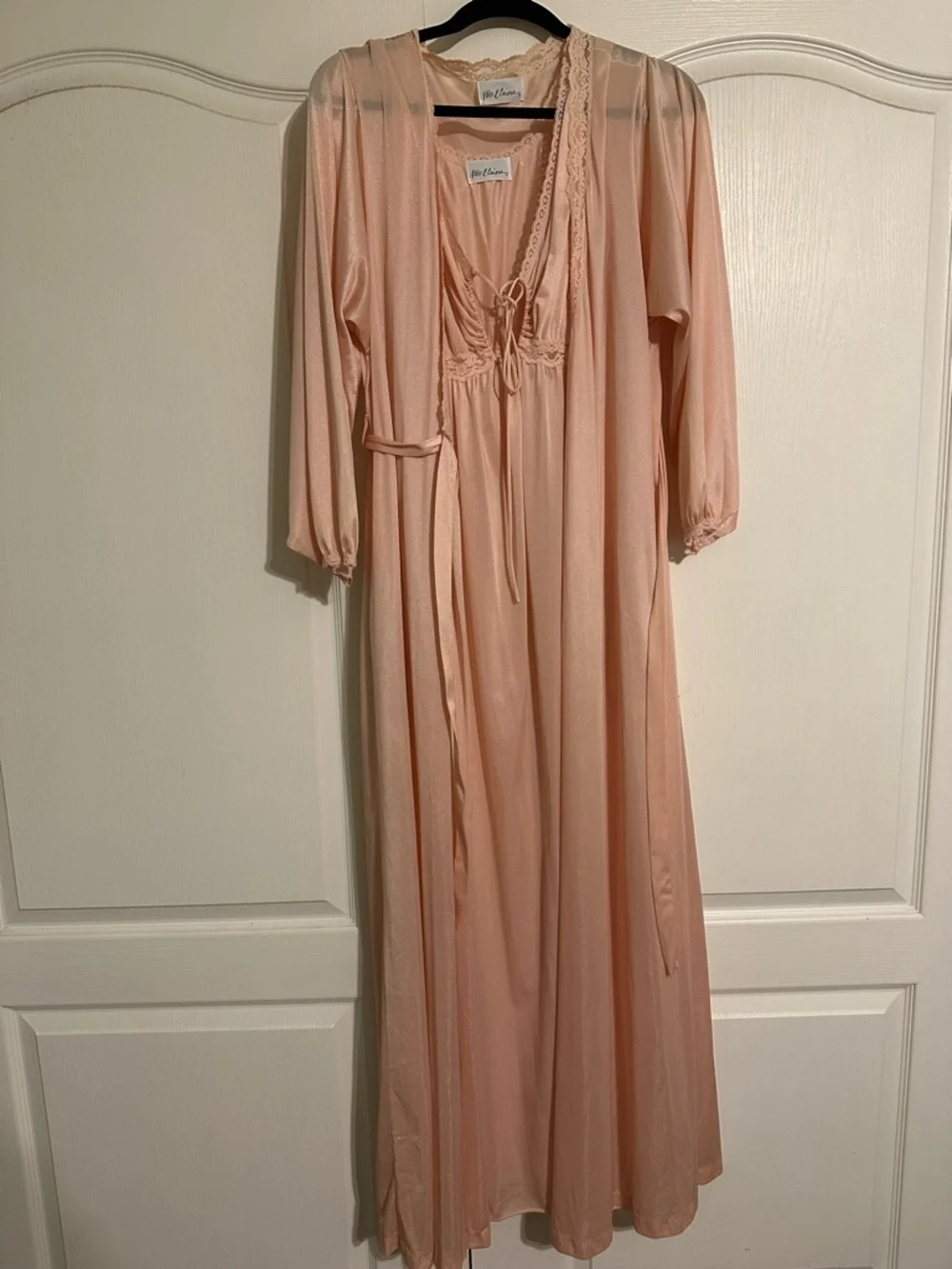 VTG Miss Elaine Peignoir Set Peach Lace Nightgown Robe Coquette 70s EUC- Small
